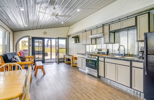 Philippi House | 65 m² House ∙ 1 bedroom ∙ 5 guests
