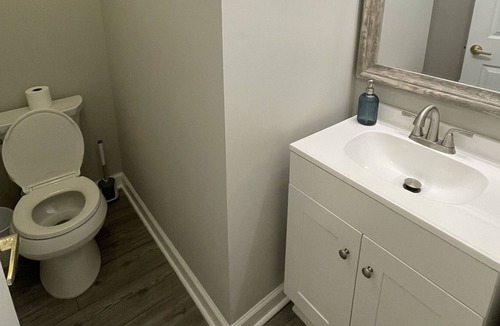 Graduate Hospital House | 7 Bed - Rooftop Bar - Center City - Rittenhouse
