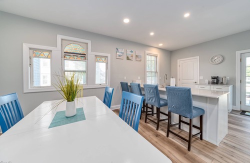 Cape May Court House House | 7 Bedroom | Pool | Volleyball | Beach | Restaurants | Bars