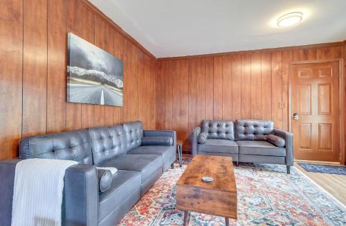 Bedford Apartment | 7 Mi to Downtown Toledo Cozy Apartment