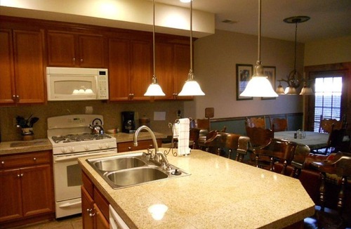 Seven Springs House | 7 Springs - Luxury Southwind Ski-in Ski-Out Mountain Townhouse