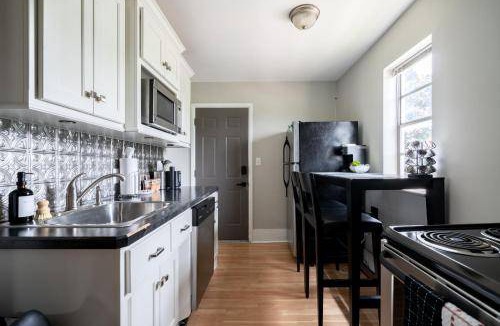 Victorian Village House | 70 m² House ∙ 4 guests