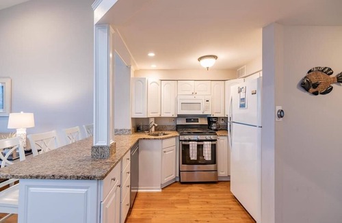 Townsend's Inlet Condo | 7305 Pleasure Avenue North