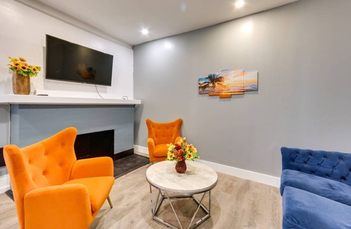 Weequahic House | 74 m² House ∙ 2 bedrooms ∙ 4 guests