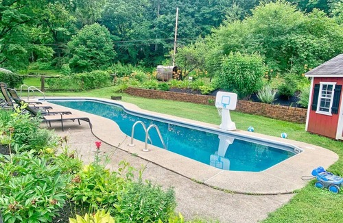 High Falls House | 8,000 acres out the backdoor! Trails, Peace and Quiet, Dark skies & Convenience!