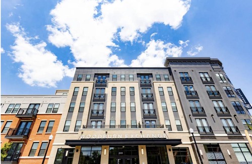 East Walnut HIlls Apartment | 844 m² Apartment ∙ 12 bedrooms ∙ 24 guests