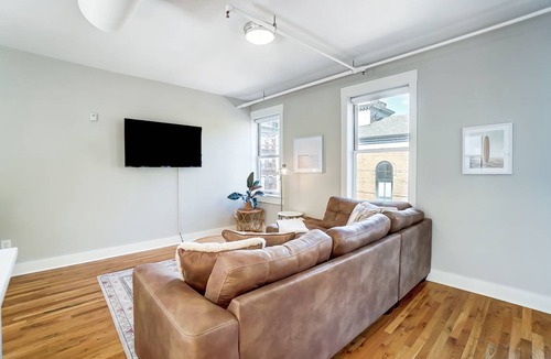 Over-the-Rhine Apartment | 88 m² Apartment ∙ 2 bedrooms ∙ 5 guests