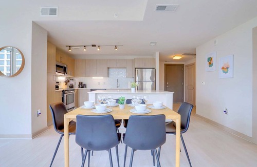 Crystal City Apartment | 89 m² Apartment ∙ 2 bedrooms ∙ 6 guests