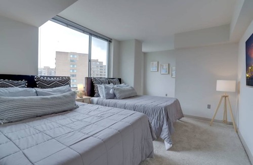 Crystal City Apartment | 89 m² Apartment ∙ 2 bedrooms ∙ 6 guests