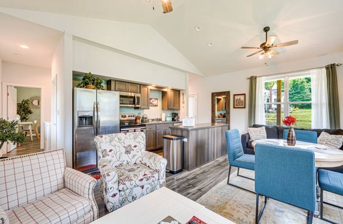 Brodheadsville Cottage | 92 m² Cabin ∙ 1 bedroom ∙ 4 guests