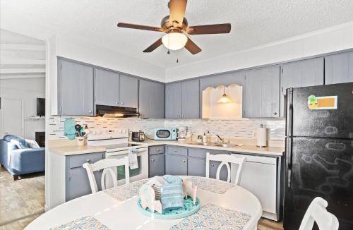 Wake County Apartment | 93 m² Apartment ∙ 3 bedrooms ∙ 7 guests