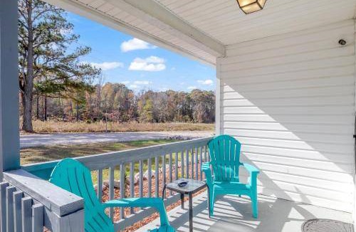 Wake County Apartment | 93 m² Apartment ∙ 3 bedrooms ∙ 7 guests