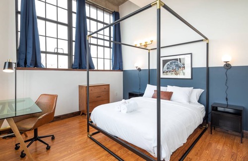 West Poplar Apartment | 93 m² Apartment ∙ 2 bedrooms ∙ 4 guests