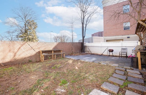 Orange House | 93 m² House ∙ 2 bedrooms ∙ 6 guests