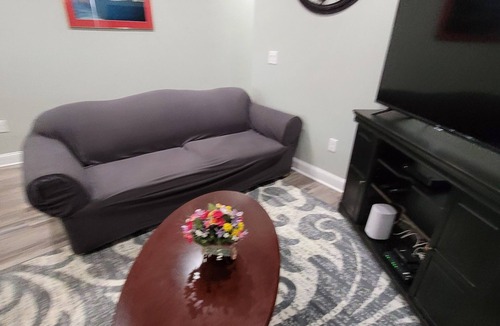 Somerville Apartment | A family type unit in the midst of downtown Somerville crowded by restaurants