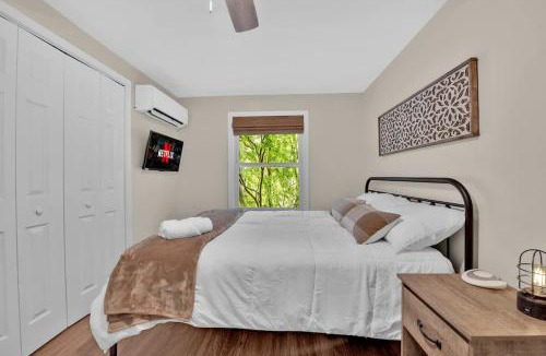 Rowland House | A Refined Retreat