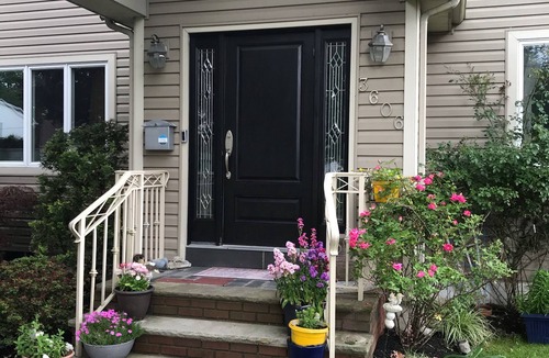 Fair Lawn House | A Specious house by the parks and NY City