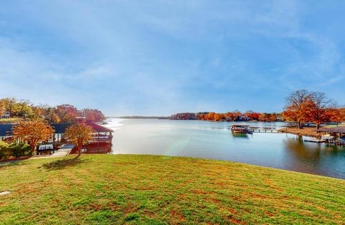 Huddleston House | A Sweet Retreat