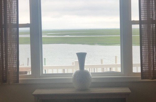 Cape May Court House House | A well kept 5 Bedroom 4 bath home that sleeps 11. There are 4 TVs and WIFI.