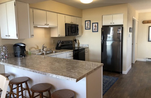 Port Clinton Condo | A Wonderful Opportunity!
