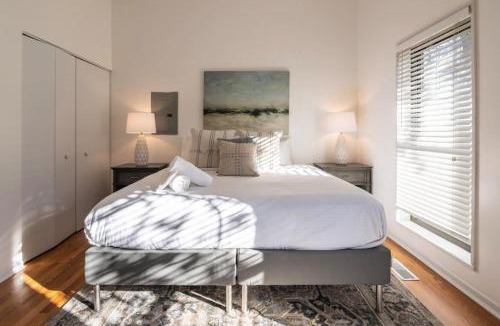 Mount Adams Apartment | Adorable MtAdams 2BR near it all