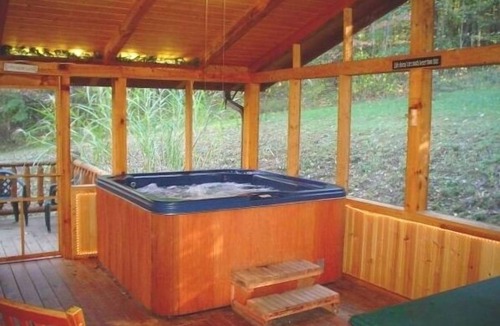 Helmsburg Cabin | Adventurewood Luxury Log Cabin - Hot Tub, Fireplace, Pool Table