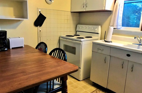 South Rehoboth Apartment | ~ Affordable and only 1.5 Blocks to the Beach ~