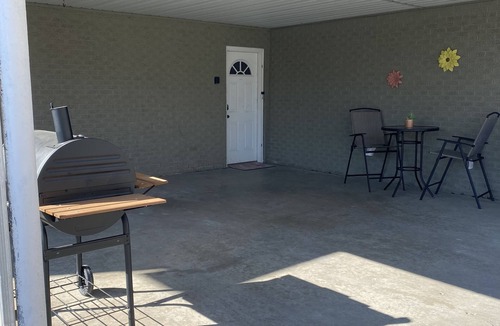 Uhrichsville Apartment | All the basics for traveling workers and longer stays.