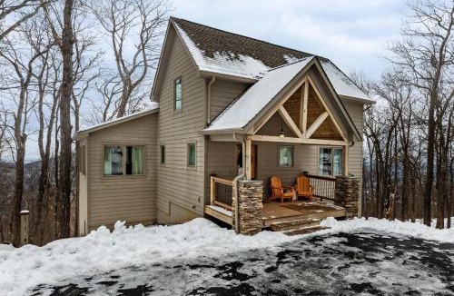 Pedlars Edge House | Antlers Aweigh with Wintergreen Advantage