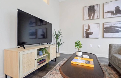 Lower Lawrenceville Apartment | Apartment ∙ 1 bedroom ∙ 2 guests