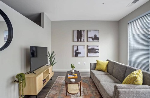 Lower Lawrenceville Apartment | Apartment ∙ 1 bedroom ∙ 2 guests