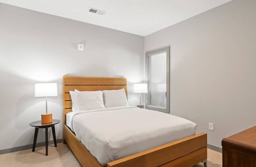 Town Center Apartment | Apartment ∙ 1 bedroom ∙ 2 guests