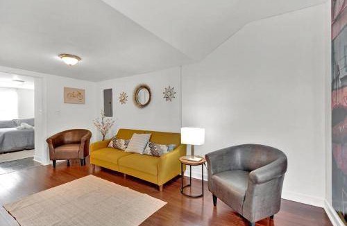Norris Square Apartment | Apartment ∙ 2 bedrooms ∙ 5 guests