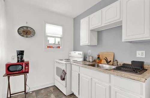 Norris Square Apartment | Apartment ∙ 2 bedrooms ∙ 5 guests