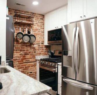 Fells Point Apartment | Apartment ∙ 4 bedrooms ∙ 8 guests