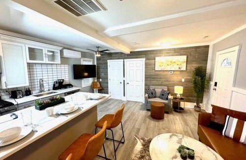 Detroit - Shoreway Apartment | Apartment ∙ 1 bedroom ∙ 4 guests
