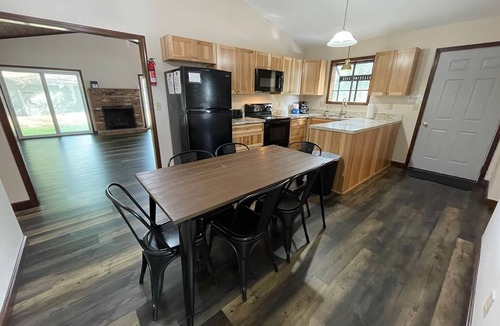 Apple Valley Condo | Apple Valley Lake, Pools and Beaches! Guest passes available for a fee!