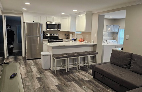 Marlton Apartment | Apt. A, Cozy 2-bedroom in charming Evesham with AC, WiFi, fully updated place.