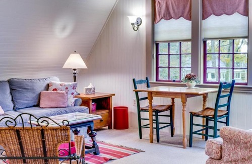Chautauqua Apartment | Arcade 31