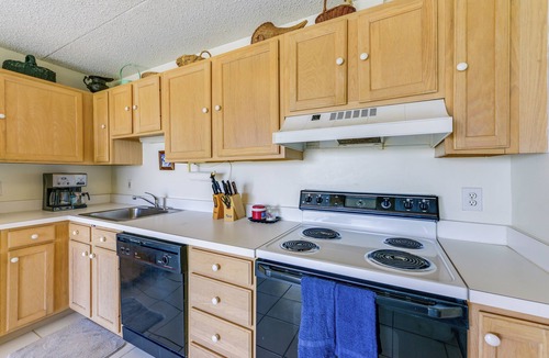 Southend Condo | Atlantic City Area Vacation Rental w/Pool Access!