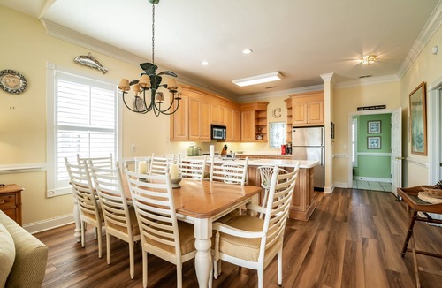 Pawleys Island Condo | Avian Forest 53-202 - Pet Friendly unit with access to Litchfield by the Sea