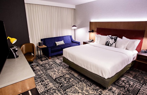 Lititz Hotel | Backstage Vibe, Lancaster Charm-One of a Kind Lodging-King Suite w/Living Area