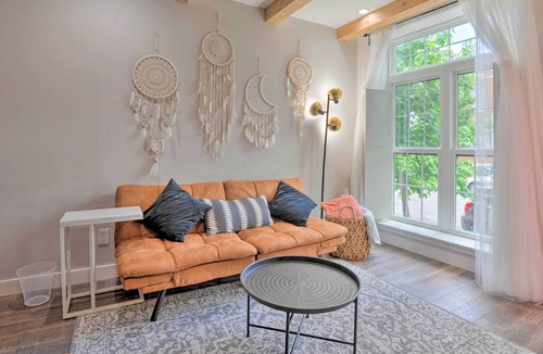 Highlandtown House | Baltimore Townhome, Walk to Patterson Park!