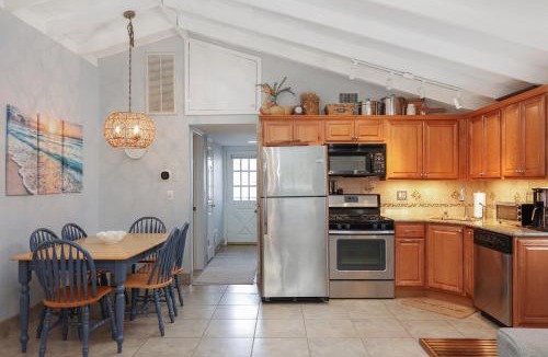 Ocean Beach III House | Barefoot Villa- 3 min walk to Lavallette beach