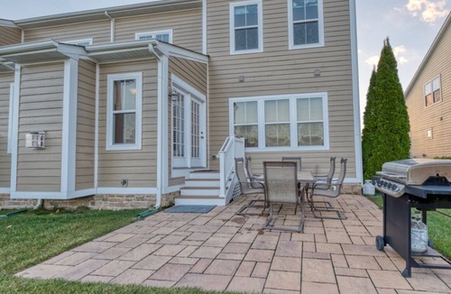 The Commons House | Bayside * 4 BR Fenwick Island Resort Home Rental: Lovely 4 BR Townhouse 2.5 BA