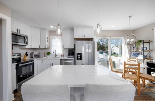 North Cape May House | Bayside Beauty offering 3 bedroom 2 bathroom with a Pool and Hot Tub