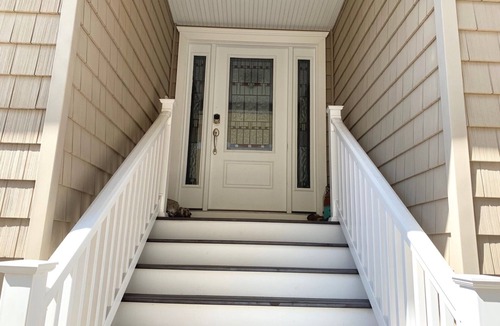Sea Isle City Condo | Beach Block 6 Bedroom Condo walking distance to downtown.