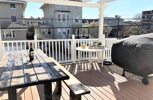 Atlantic City House | Beach-block and ocean views!