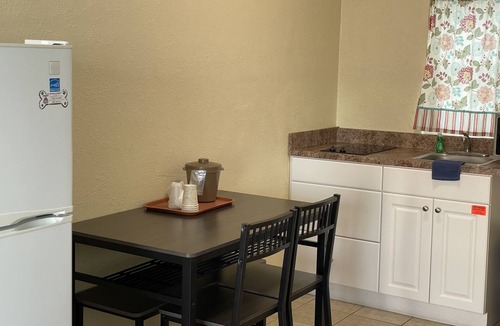 Wildwood Crest Hotel | Beach Colony Motel