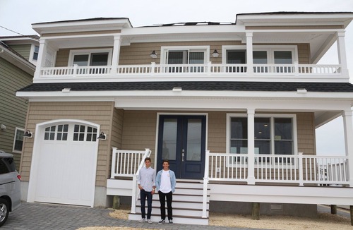 Dover Beaches North House | Beachfront! Lavallette, Monterey Beach sleeps12 dock! Open May 27 to June 29